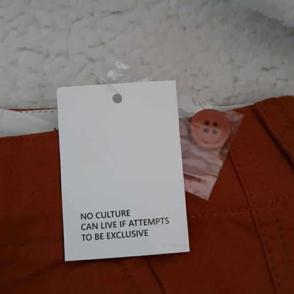 Cropped cargo pants - Picture 4 of 4